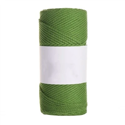 เส้นด้ายฝ้ายสีเขียวป่า